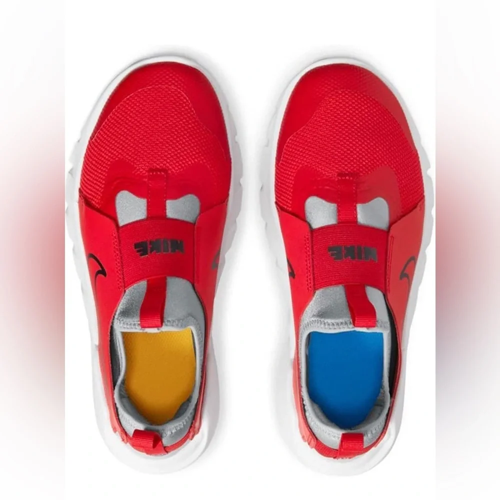 Nike Kid's Flex Runner Slip-On Running Sneakers size 2Y